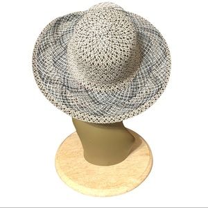 Woman’s Garden Straw Sun Hat